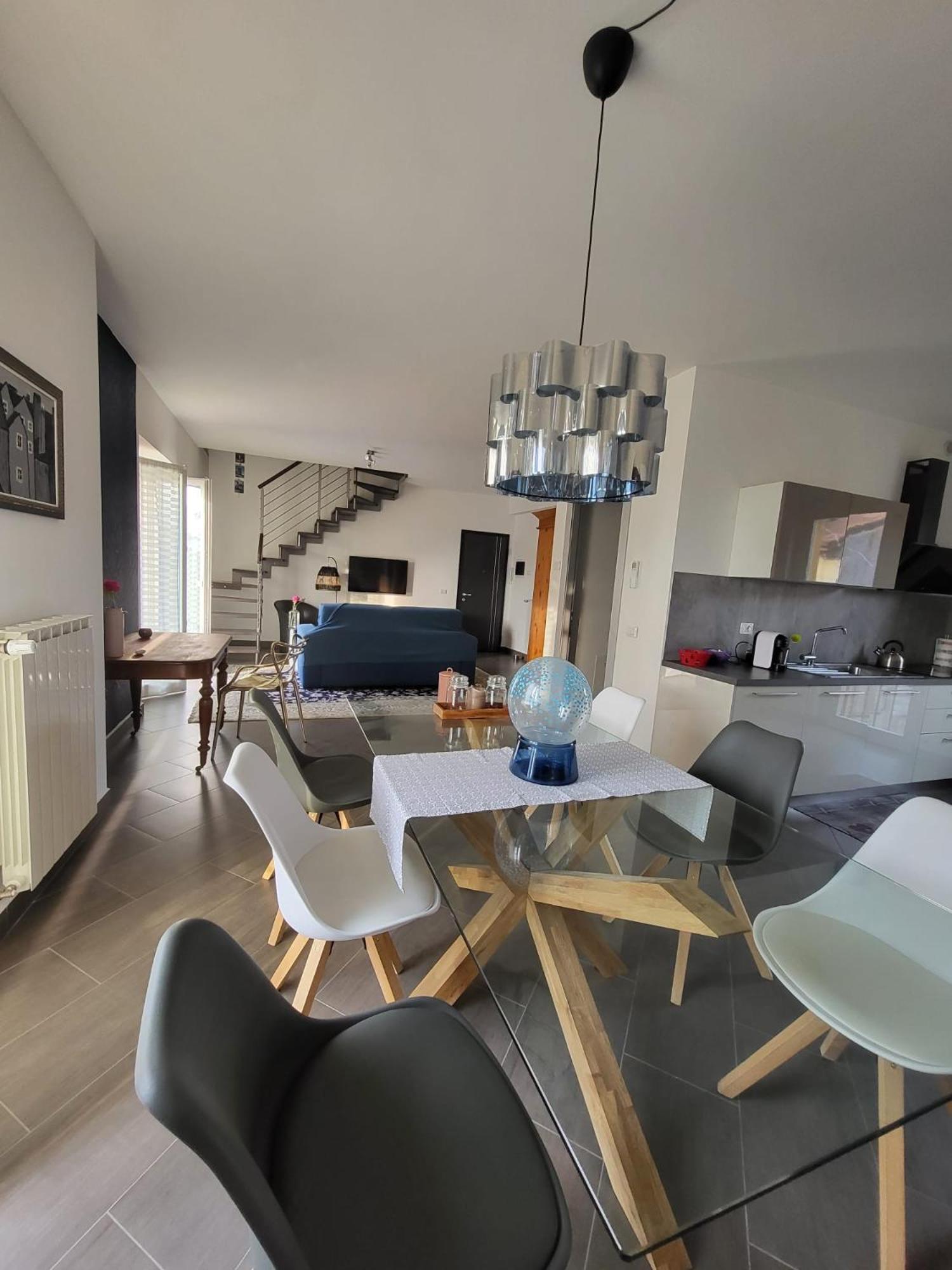ורבאניה Penthouse Federico With Lake View - Residenza Silvana מראה חיצוני תמונה
